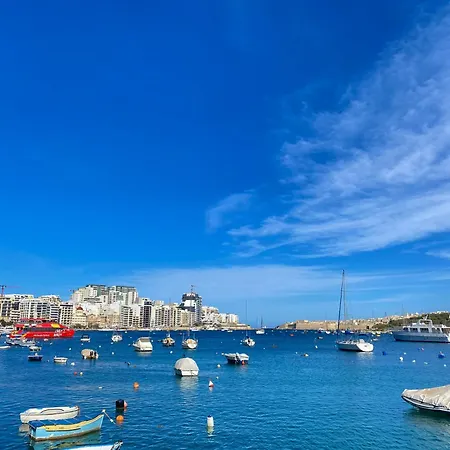 Tigné Three Bedrooms Sliema