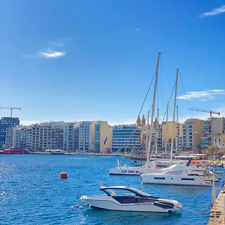 Tigné Three Bedrooms Sliema