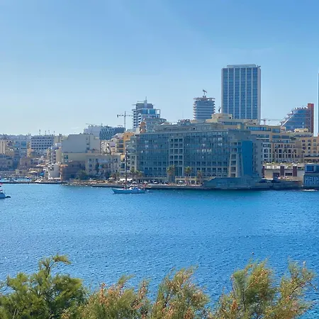 Tigné Three Bedrooms