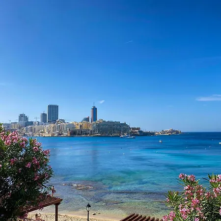 Апартаменты Tigne Three Bedrooms *