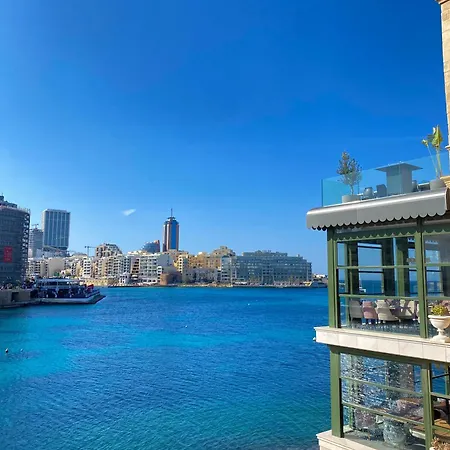 Tigné Three Bedrooms *