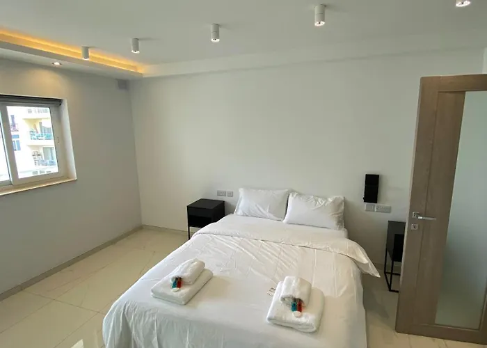 Apartament Tigne Three Bedrooms Sliema